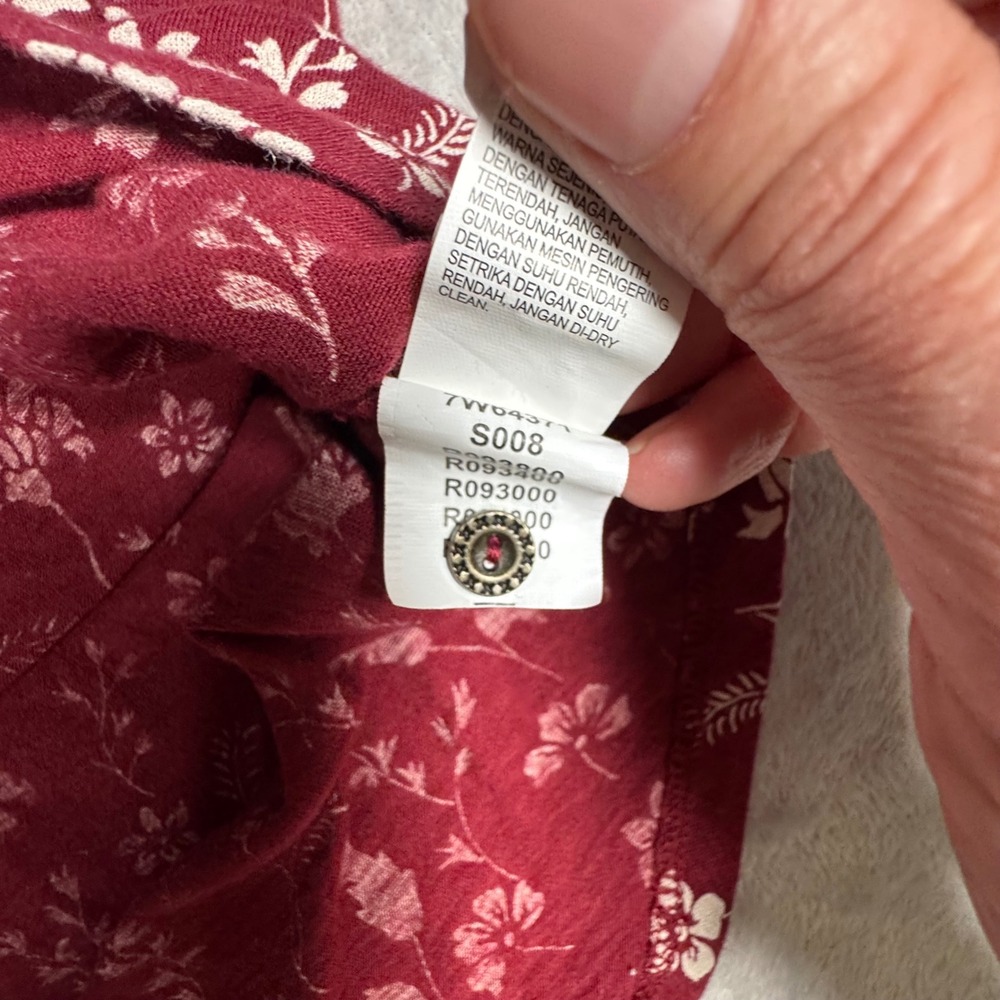 Lucky Brand Womens XS Floral Henley Top Burgundy Short‎ Puff Sleeve Cotton Modal - Picture 8 of 11